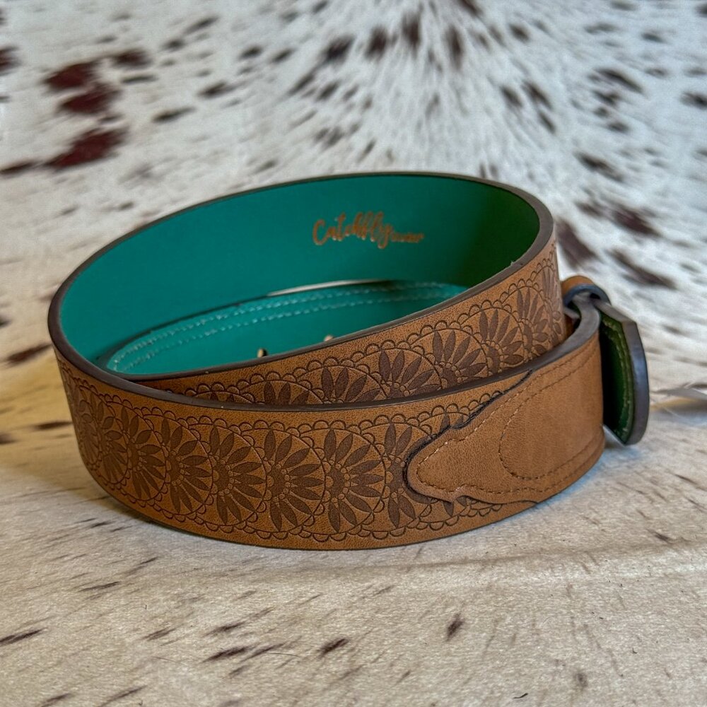 NEW Womens / Ladies Embossed Floral Western Leather Belt + Buckle (Medium) - Picture 2 of 2